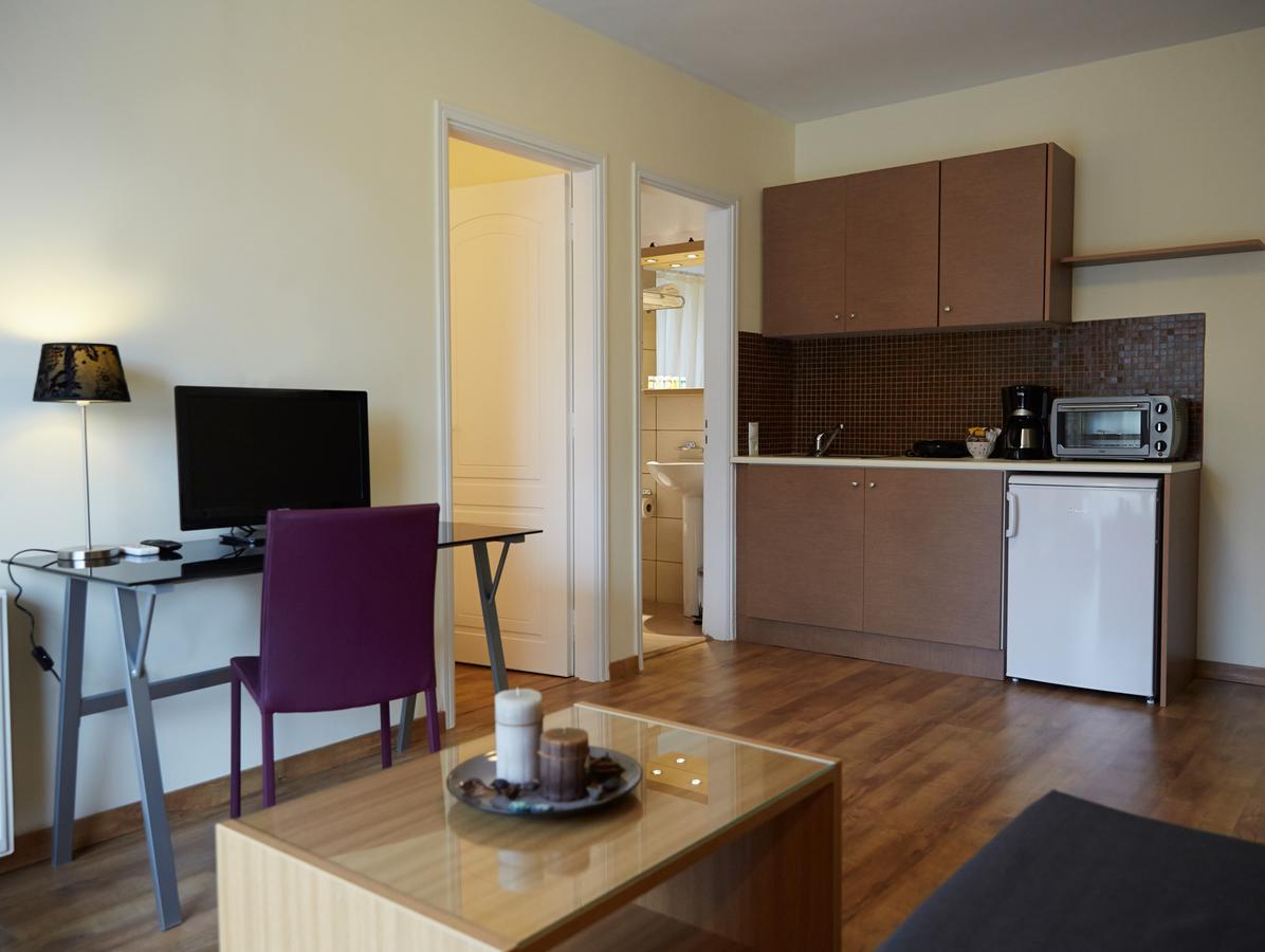 Athens Habitat Studios Екстериор снимка